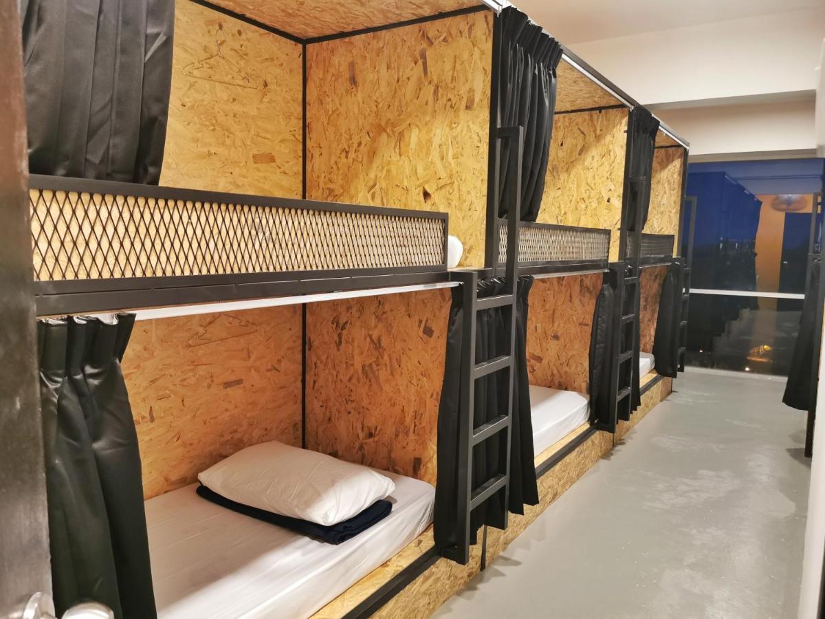 The Cocoon Capsule Hotel Cameron Highlands Exterior photo