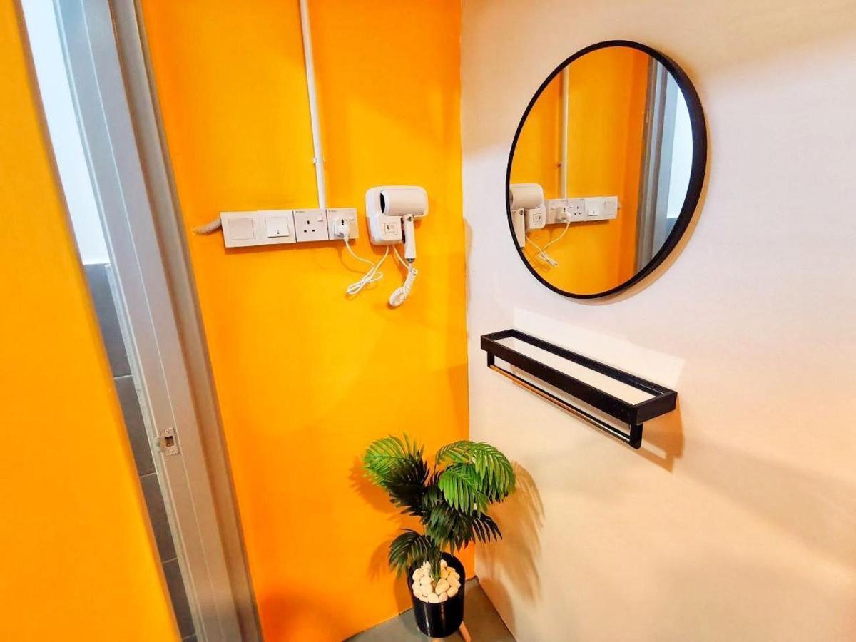 The Cocoon Capsule Hotel Cameron Highlands Exterior photo